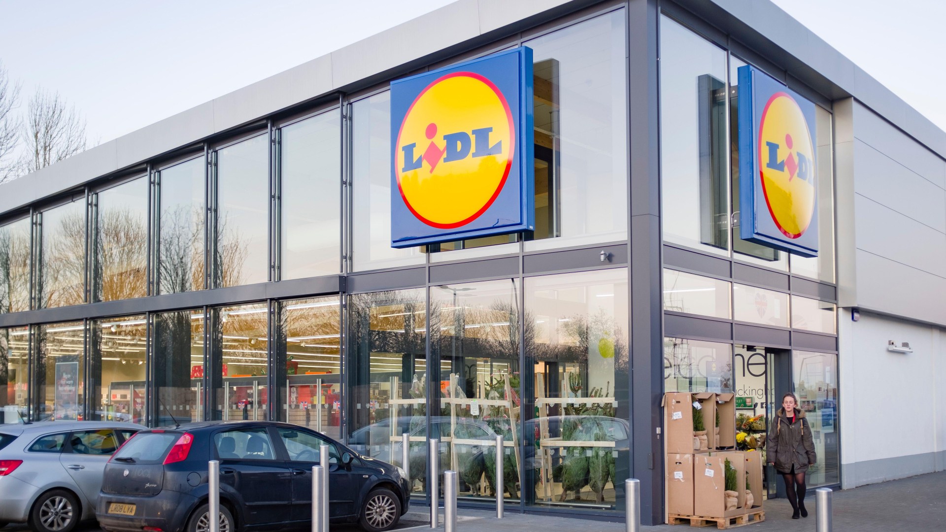 Lidl’s sell-out pizza oven is back in shops this week – it’s a dupe for a much more expensive one…