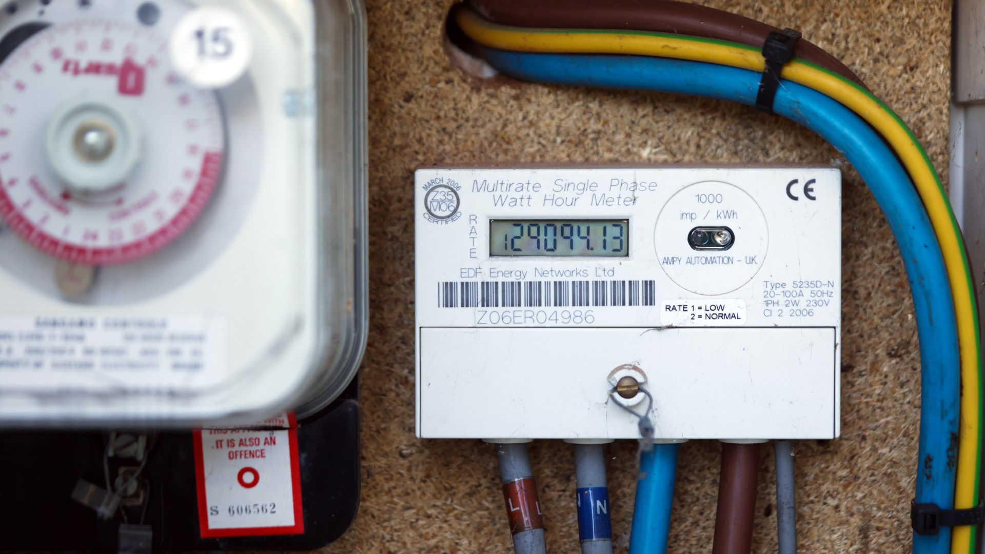 Thousands to be left without HOT WATER due to energy meter switch-off…