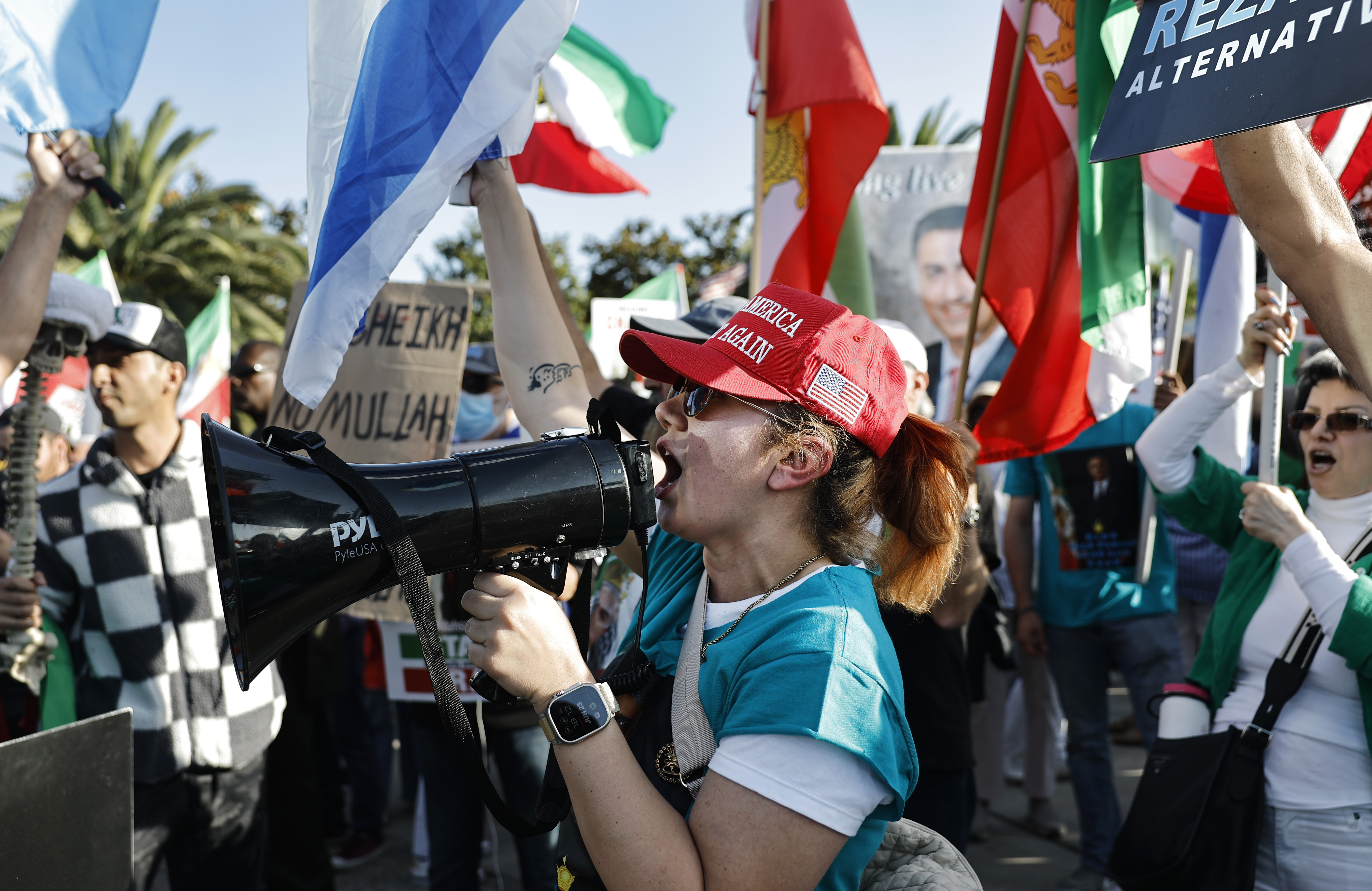 Protestors rally for regime change in Iran.